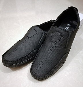 New Collection 2023 Exclusive & Colorful Casual For Men Boys Cheap Price (black_Popular Casual Shoes) RS006